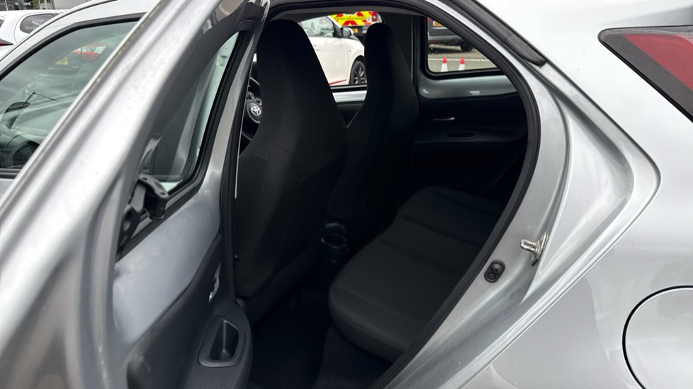 Toyota Aygo X 1.0 VVT-i Pure 5dr Petrol Hatchback - Image 15