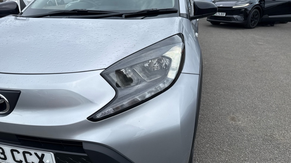 Toyota Aygo X 1.0 VVT-i Pure 5dr Petrol Hatchback - Image 20