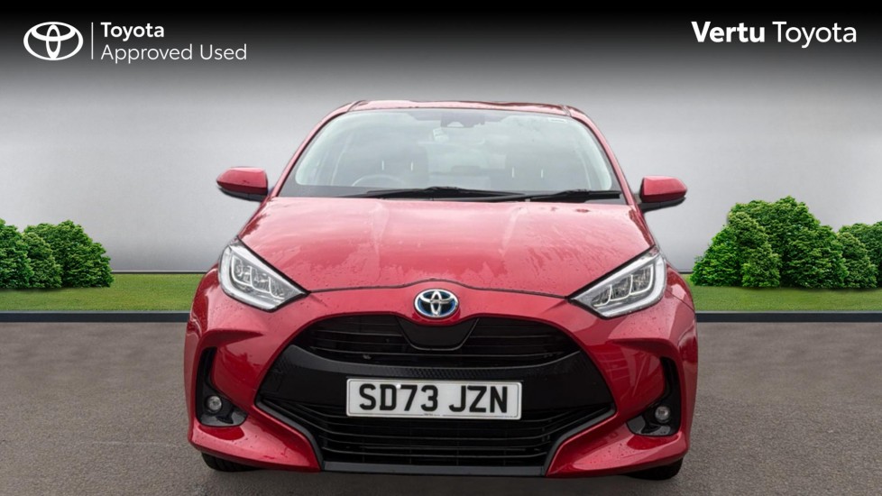 Toyota Yaris 1.5 Hybrid Design 5dr CVT Hybrid Hatchback - Image 22