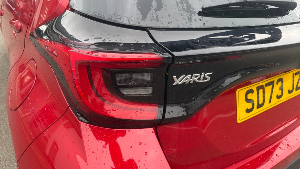 Toyota Yaris 1.5 Hybrid Design 5dr CVT Hybrid Hatchback - Image 41