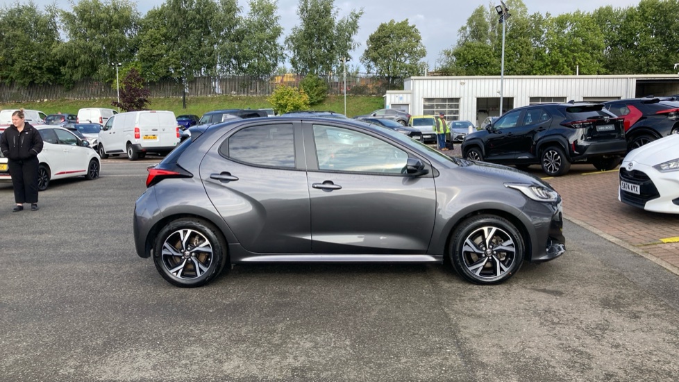 Toyota Yaris 1.5 Hybrid Design 5dr CVT Hybrid Hatchback - Image 23