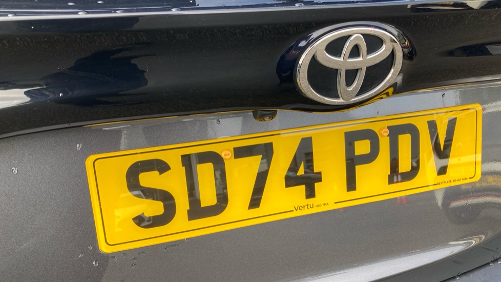 Toyota Yaris 1.5 Hybrid Design 5dr CVT Hybrid Hatchback - Image 36