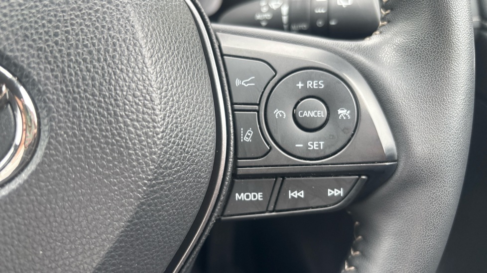 Toyota RAV4 2.5 PHEV GR Sport 5dr CVT Estate - Image 29