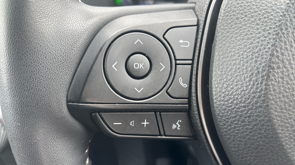 Toyota RAV4 2.5 PHEV GR Sport 5dr CVT Estate - Image 30