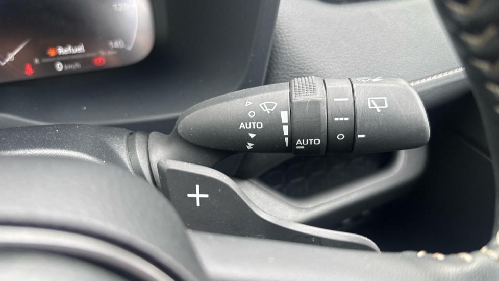 Toyota RAV4 2.5 PHEV GR Sport 5dr CVT Estate - Image 31