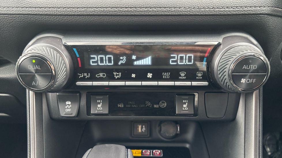 Toyota RAV4 2.5 PHEV GR Sport 5dr CVT Estate - Image 40