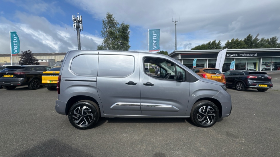 Toyota Proace City L1 Diesel 1.5D 130 Sport Van Auto - Image 23