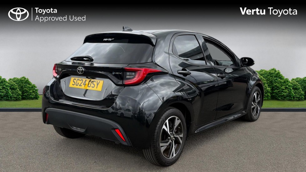 Toyota Yaris 1.5 Hybrid Design 5dr CVT Hybrid Hatchback - Image 2