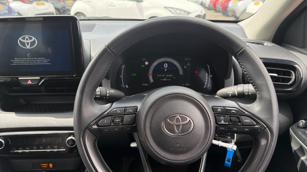 Toyota Yaris 1.5 Hybrid Design 5dr CVT Hybrid Hatchback - Image 7