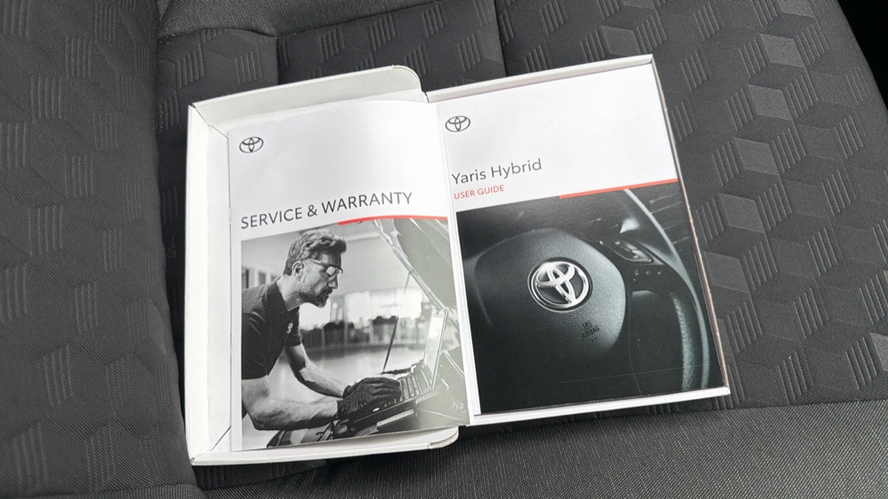 Toyota Yaris 1.5 Hybrid Design 5dr CVT Hybrid Hatchback - Image 27