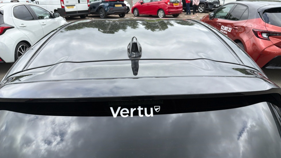 Toyota Yaris 1.5 Hybrid Design 5dr CVT Hybrid Hatchback - Image 29