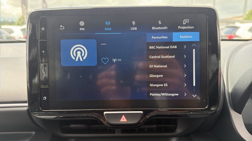 Toyota Yaris 1.5 Hybrid Design 5dr CVT Hybrid Hatchback - Image 46