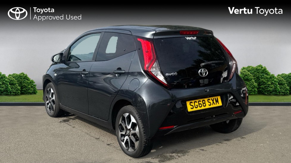 Toyota Aygo 1.0 VVT-i X-Plore 5dr Petrol Hatchback - Image 4