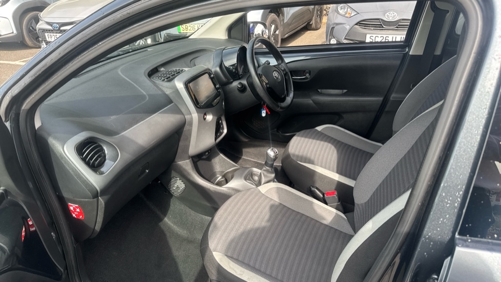 Toyota Aygo 1.0 VVT-i X-Plore 5dr Petrol Hatchback - Image 5
