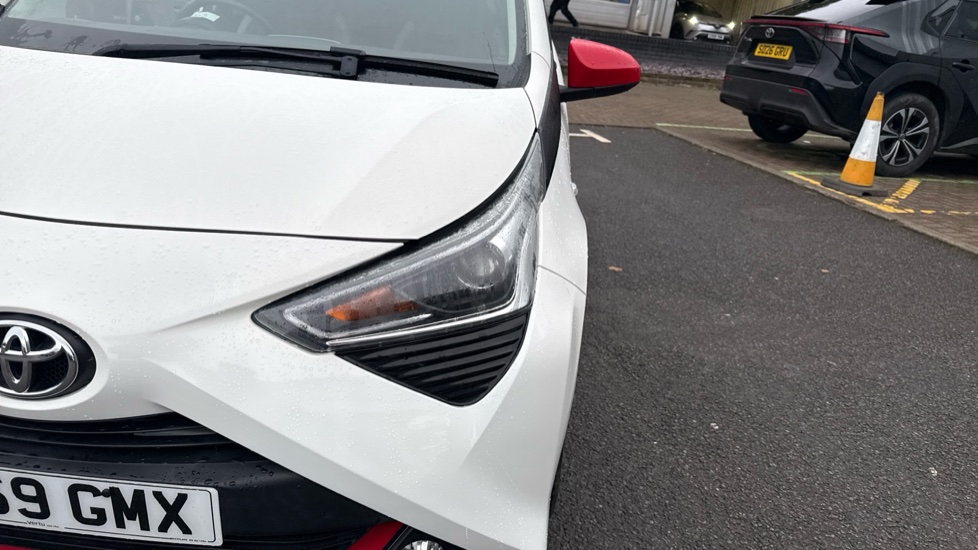 Toyota Aygo 1.0 VVT-i X-Trend 5dr Petrol Hatchback - Image 20