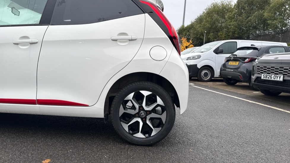 Toyota Aygo 1.0 VVT-i X-Trend 5dr Petrol Hatchback - Image 25