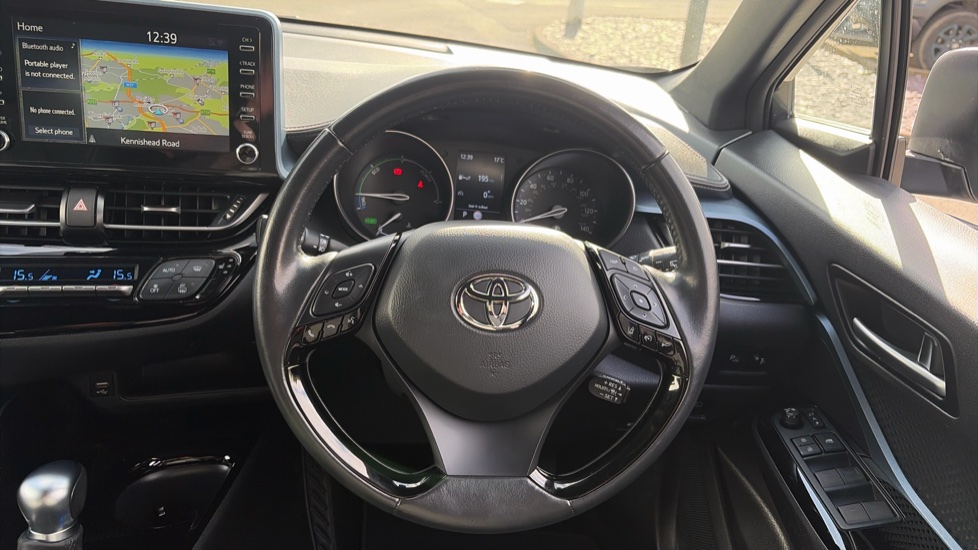 Toyota C-HR 1.8 Hybrid Design 5dr CVT Hybrid Hatchback - Image 7