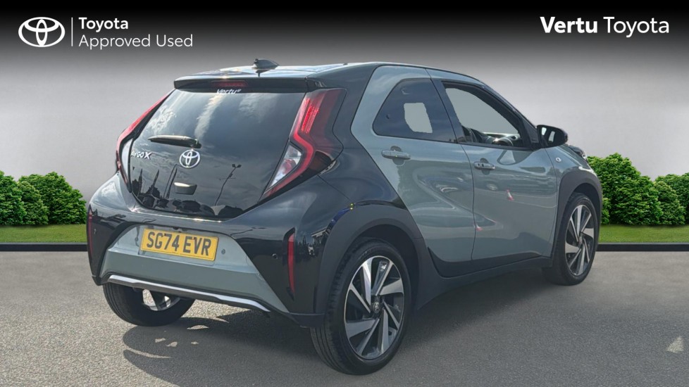 Toyota Aygo X 1.0 VVT-i Exclusive 5dr Petrol Hatchback - Image 2