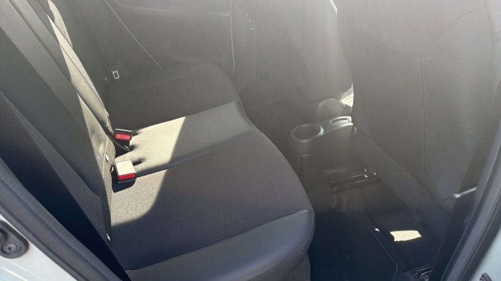 Toyota Aygo X 1.0 VVT-i Exclusive 5dr Petrol Hatchback - Image 8