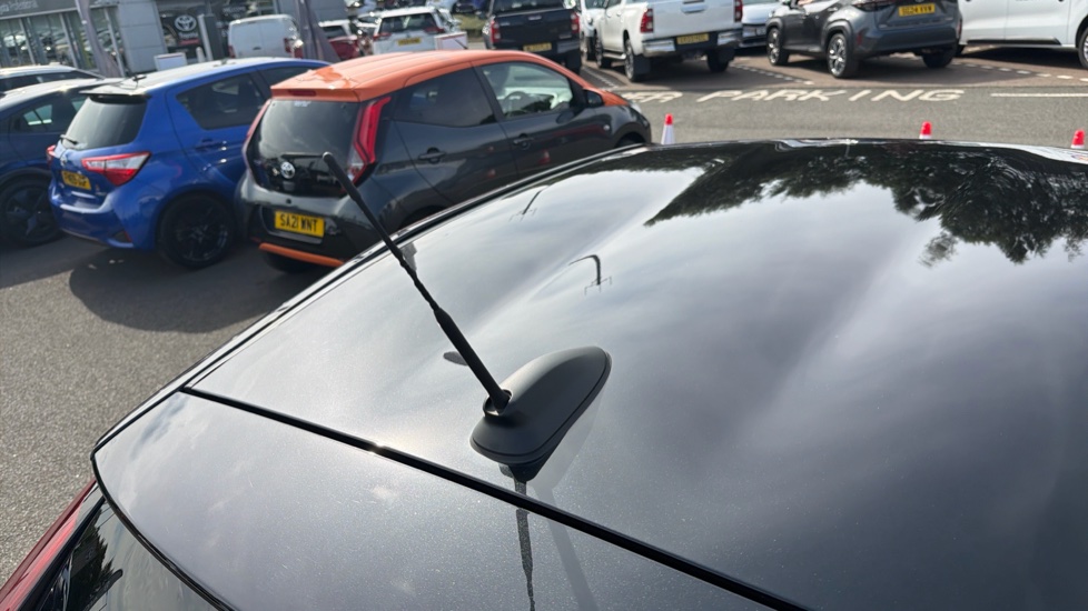 Toyota Aygo X 1.0 VVT-i Exclusive 5dr Petrol Hatchback - Image 29
