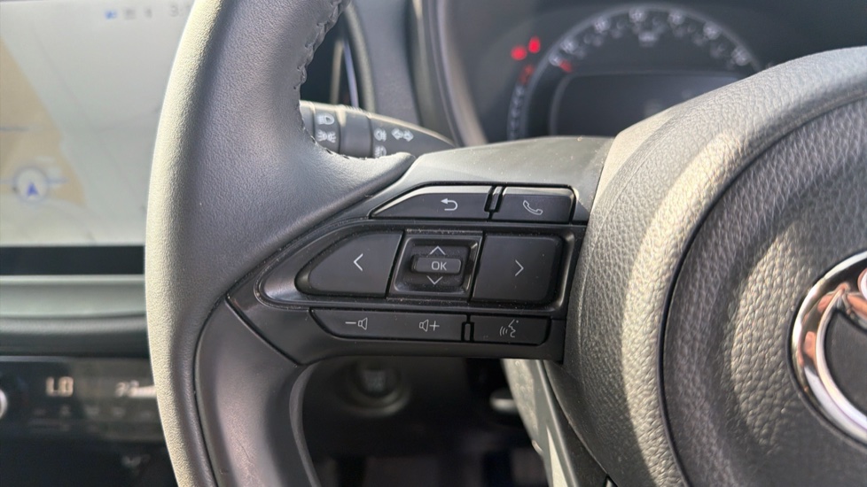 Toyota Aygo X 1.0 VVT-i Exclusive 5dr Petrol Hatchback - Image 38