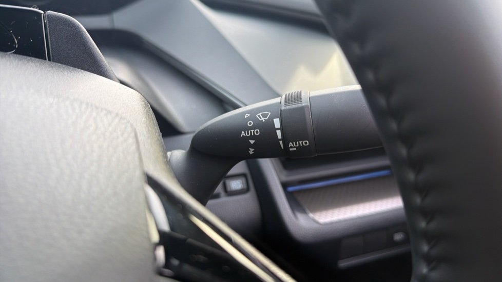 Toyota Prius 2.0 PHEV Design 5dr CVT Hatchback - Image 31