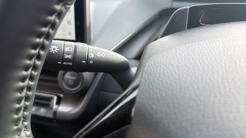 Toyota Prius 2.0 PHEV Design 5dr CVT Hatchback - Image 32