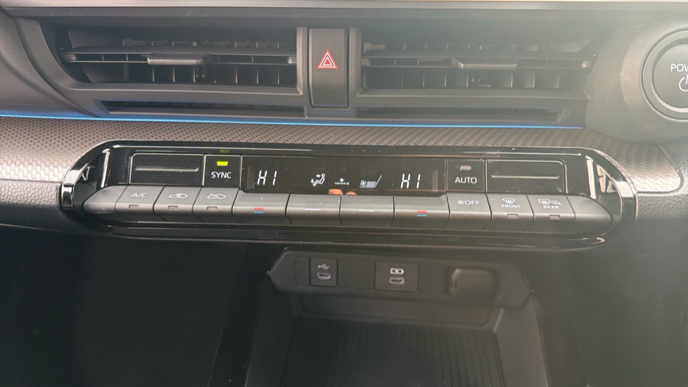Toyota Prius 2.0 PHEV Design 5dr CVT Hatchback - Image 33