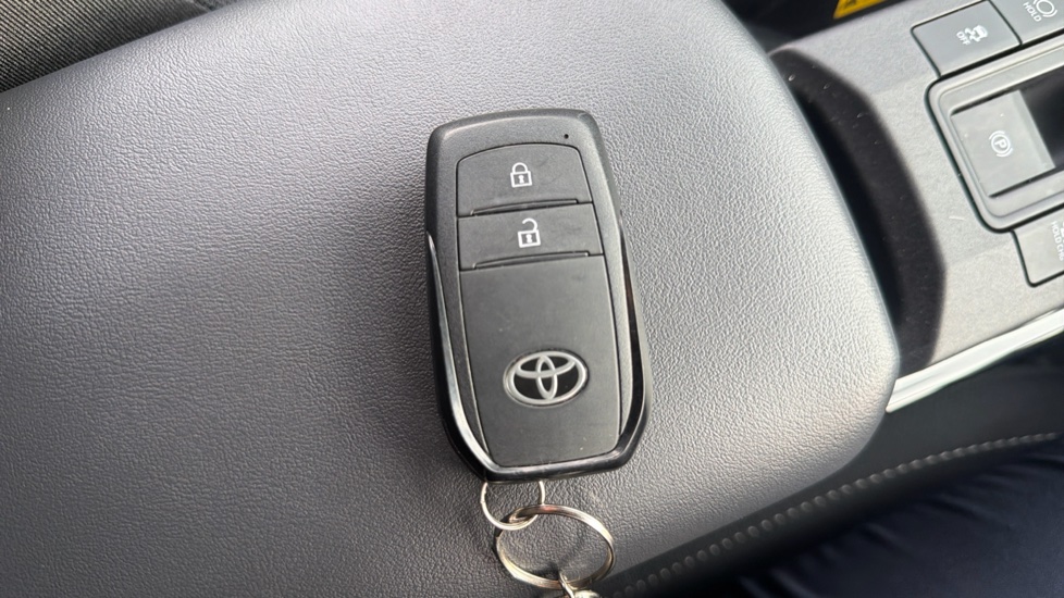 Toyota Prius 2.0 PHEV Design 5dr CVT Hatchback - Image 42