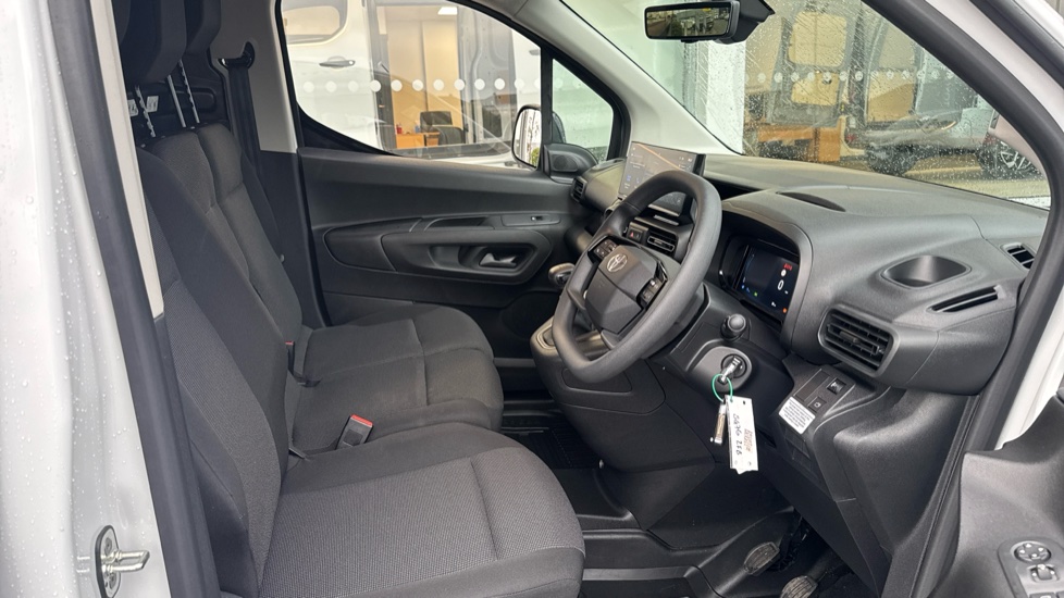 Toyota Proace City L1 Diesel 1.5D 100 Icon Van - Image 12