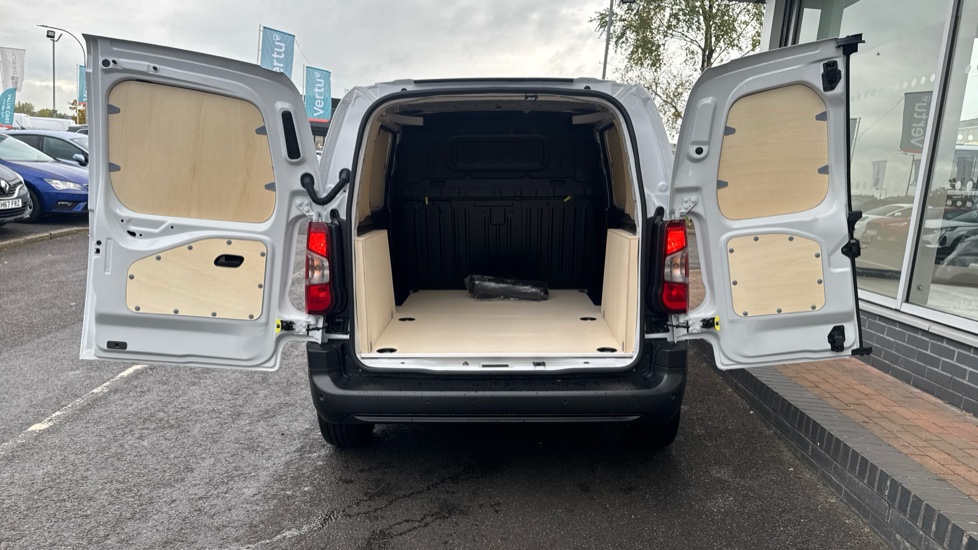 Toyota Proace City L1 Diesel 1.5D 100 Icon Van - Image 36