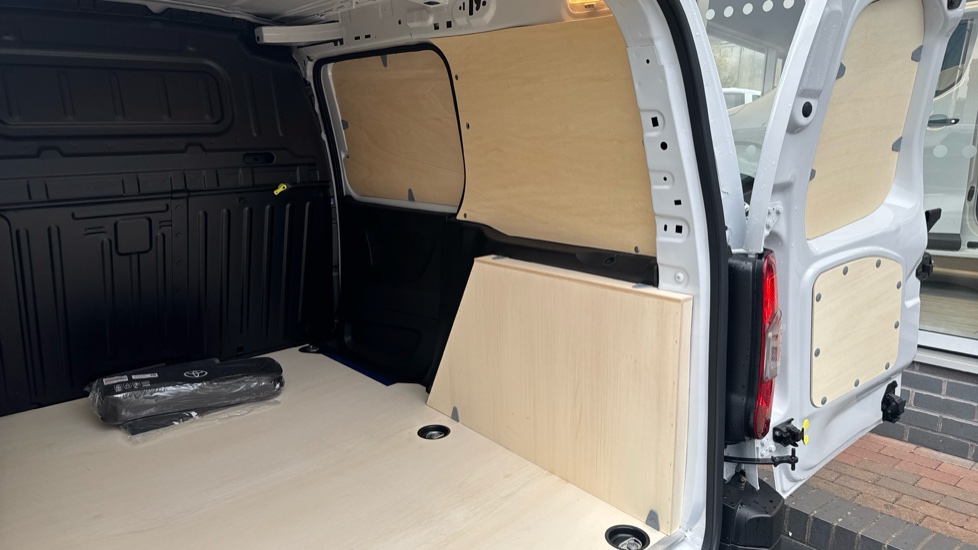 Toyota Proace City L1 Diesel 1.5D 100 Icon Van - Image 38