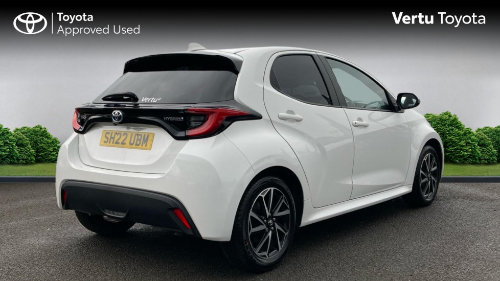 Toyota Yaris 1.5 Hybrid Design 5dr CVT Hybrid Hatchback - Image 2