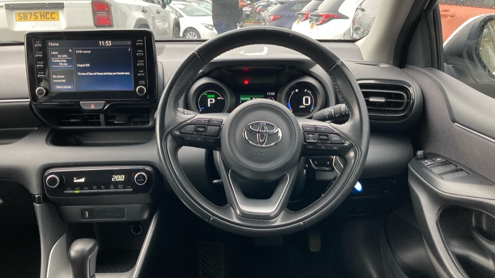 Toyota Yaris 1.5 Hybrid Design 5dr CVT Hybrid Hatchback - Image 7