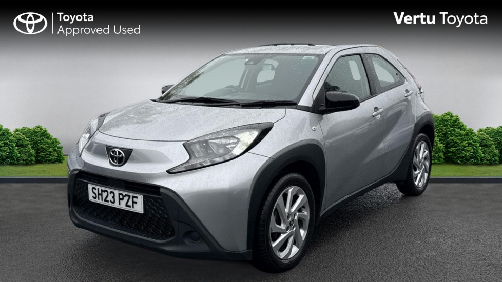 Toyota Aygo X 1.0 VVT-i Pure 5dr Auto Petrol Hatchback - Image 3