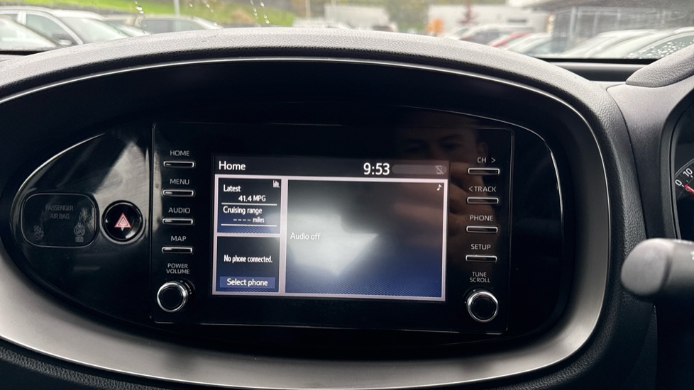 Toyota Aygo X 1.0 VVT-i Pure 5dr Auto Petrol Hatchback - Image 9