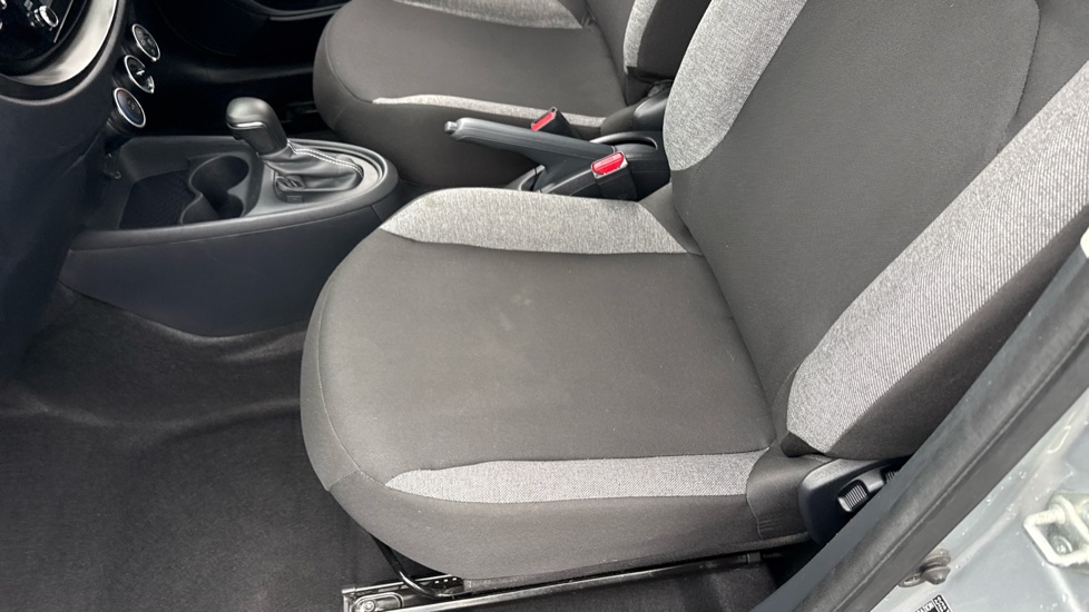 Toyota Aygo X 1.0 VVT-i Pure 5dr Auto Petrol Hatchback - Image 17