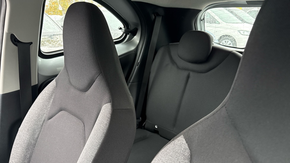 Toyota Aygo X 1.0 VVT-i Pure 5dr Auto Petrol Hatchback - Image 18
