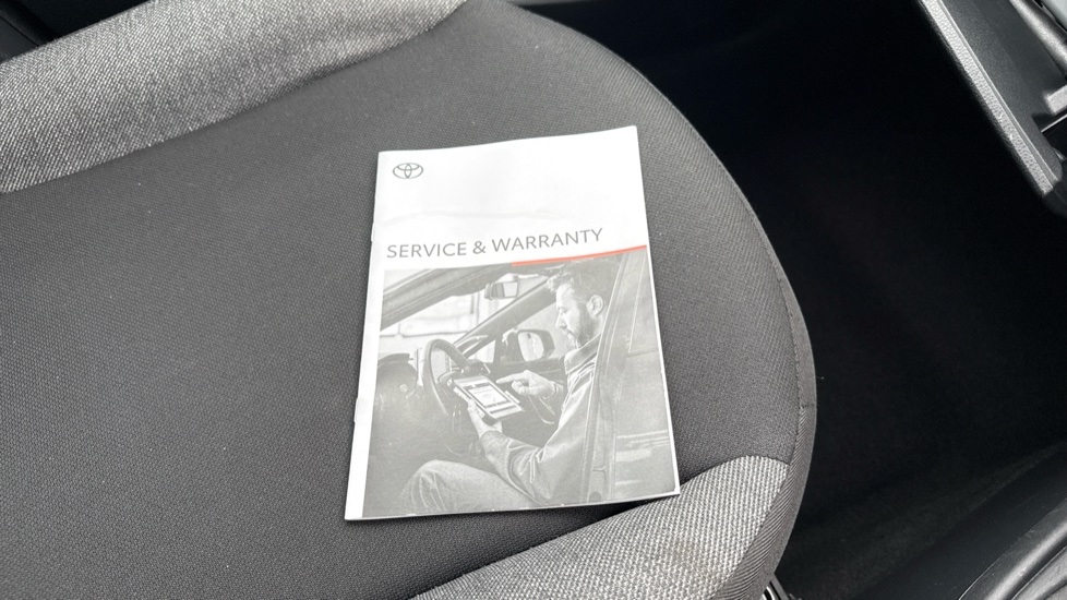 Toyota Aygo X 1.0 VVT-i Pure 5dr Auto Petrol Hatchback - Image 27