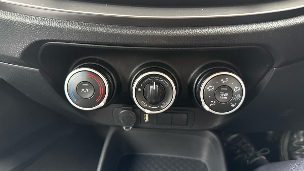 Toyota Aygo X 1.0 VVT-i Pure 5dr Auto Petrol Hatchback - Image 39
