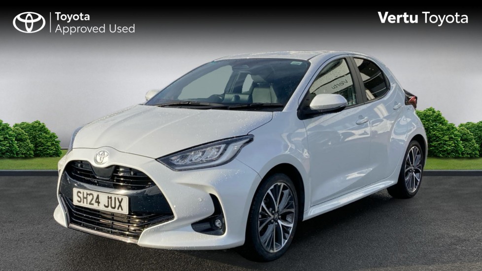 Toyota Yaris 1.5 Hybrid Excel 5dr CVT Hybrid Hatchback - Image 3