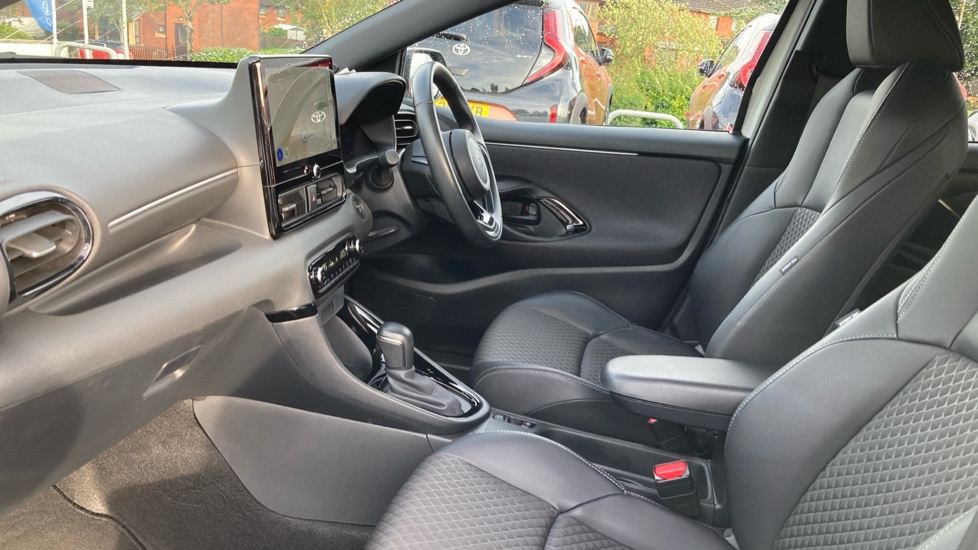 Toyota Yaris 1.5 Hybrid Excel 5dr CVT Hybrid Hatchback - Image 5