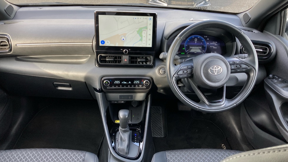 Toyota Yaris 1.5 Hybrid Excel 5dr CVT Hybrid Hatchback - Image 6