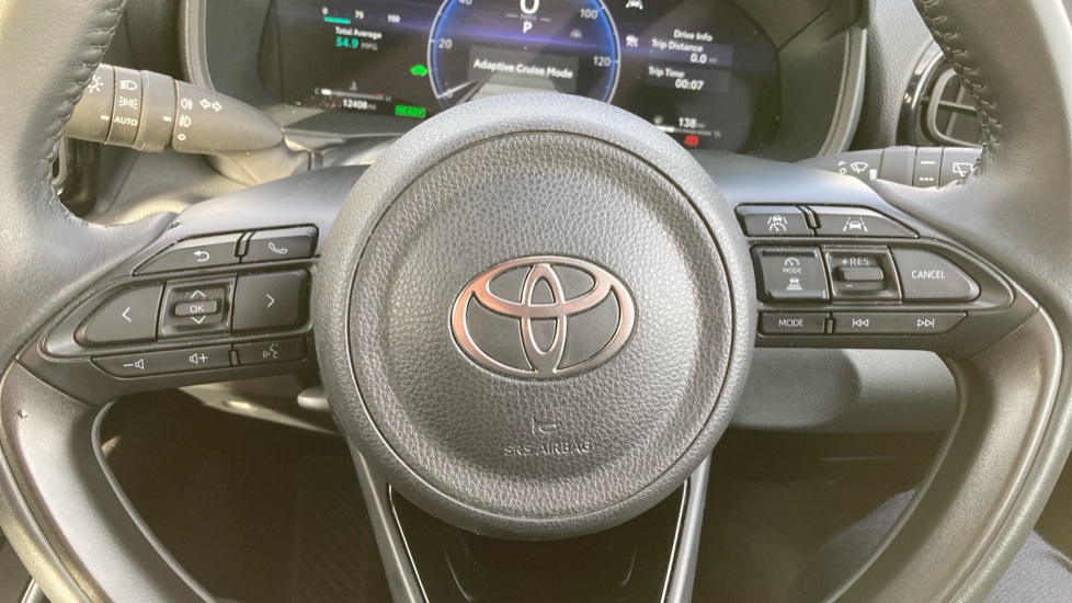 Toyota Yaris 1.5 Hybrid Excel 5dr CVT Hybrid Hatchback - Image 10
