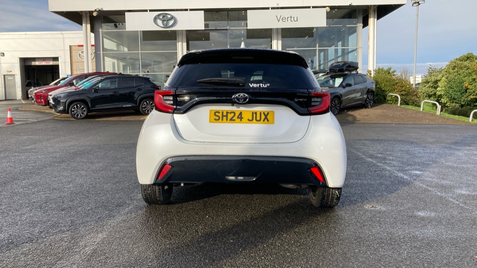 Toyota Yaris 1.5 Hybrid Excel 5dr CVT Hybrid Hatchback - Image 26