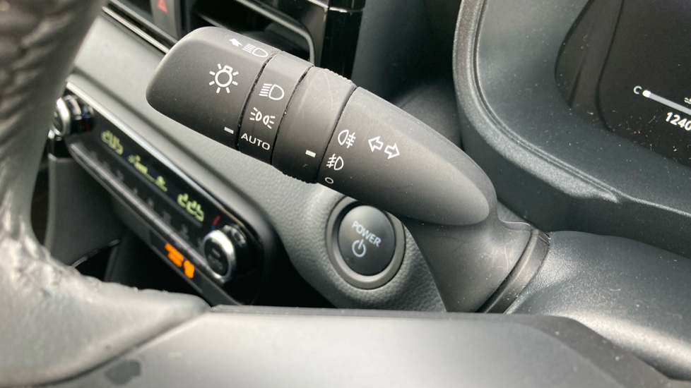 Toyota Yaris 1.5 Hybrid Excel 5dr CVT Hybrid Hatchback - Image 42