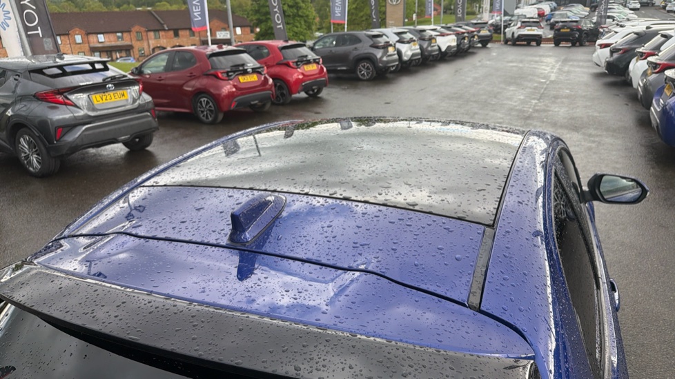 Toyota Yaris 1.5 Hybrid Design 5dr CVT Hybrid Hatchback - Image 29