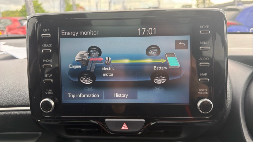 Toyota Yaris 1.5 Hybrid Design 5dr CVT Hybrid Hatchback - Image 46