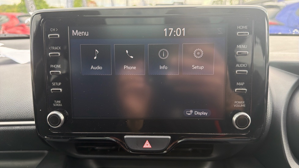 Toyota Yaris 1.5 Hybrid Design 5dr CVT Hybrid Hatchback - Image 47