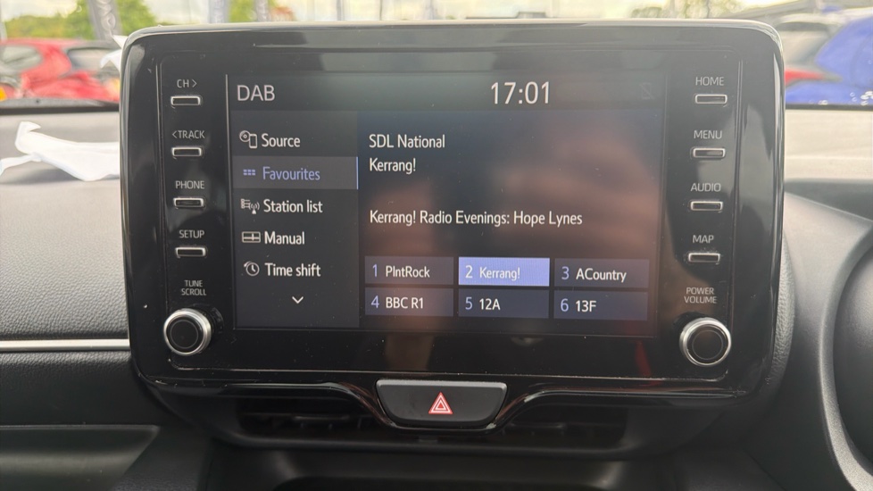 Toyota Yaris 1.5 Hybrid Design 5dr CVT Hybrid Hatchback - Image 48